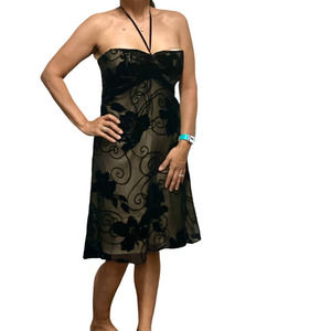 WHBM black velvet floral strapless cocktail dress size 10 D3 1223
